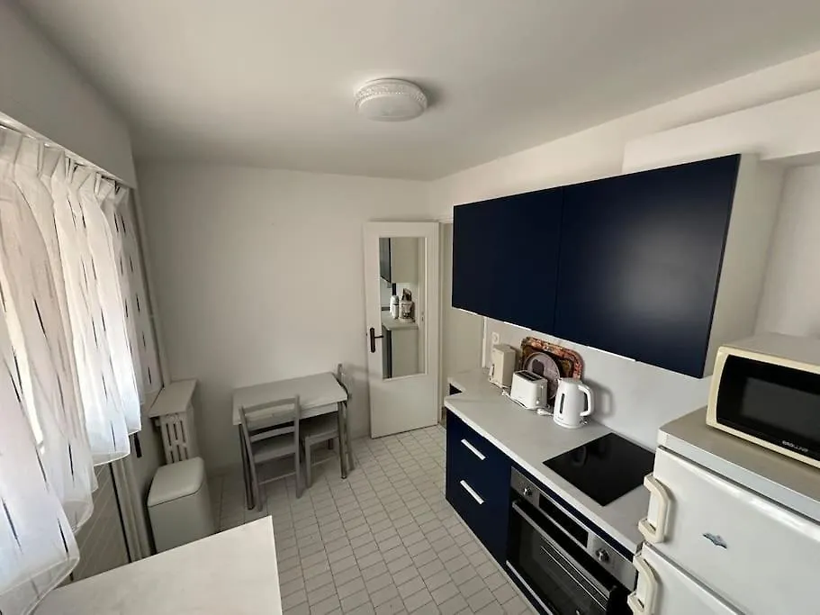 Appartement Le Cannet 0*,  France